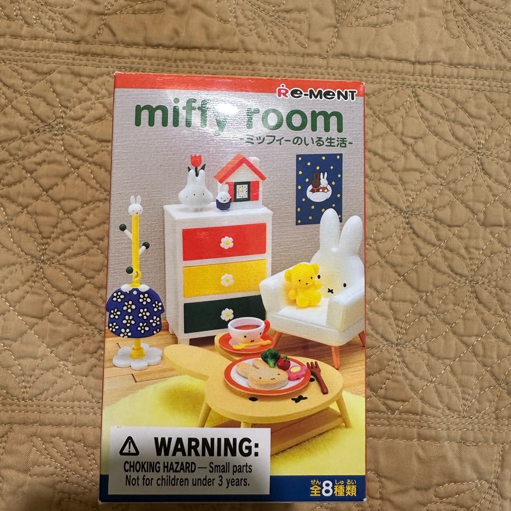Miffy Room Re-Ment- bed